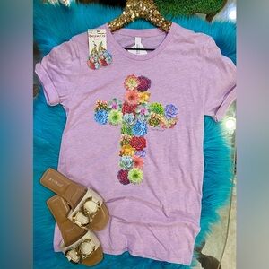 BRAND NEW WITH TAGS Floral Cross Tee – Lilac Prism